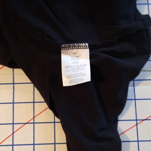 Batman Christmas T-shirt - Picture 3 of 4